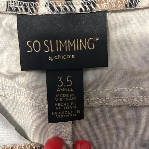 Chico’s So-slimming Ankle Jeans - Picture 5 of 6